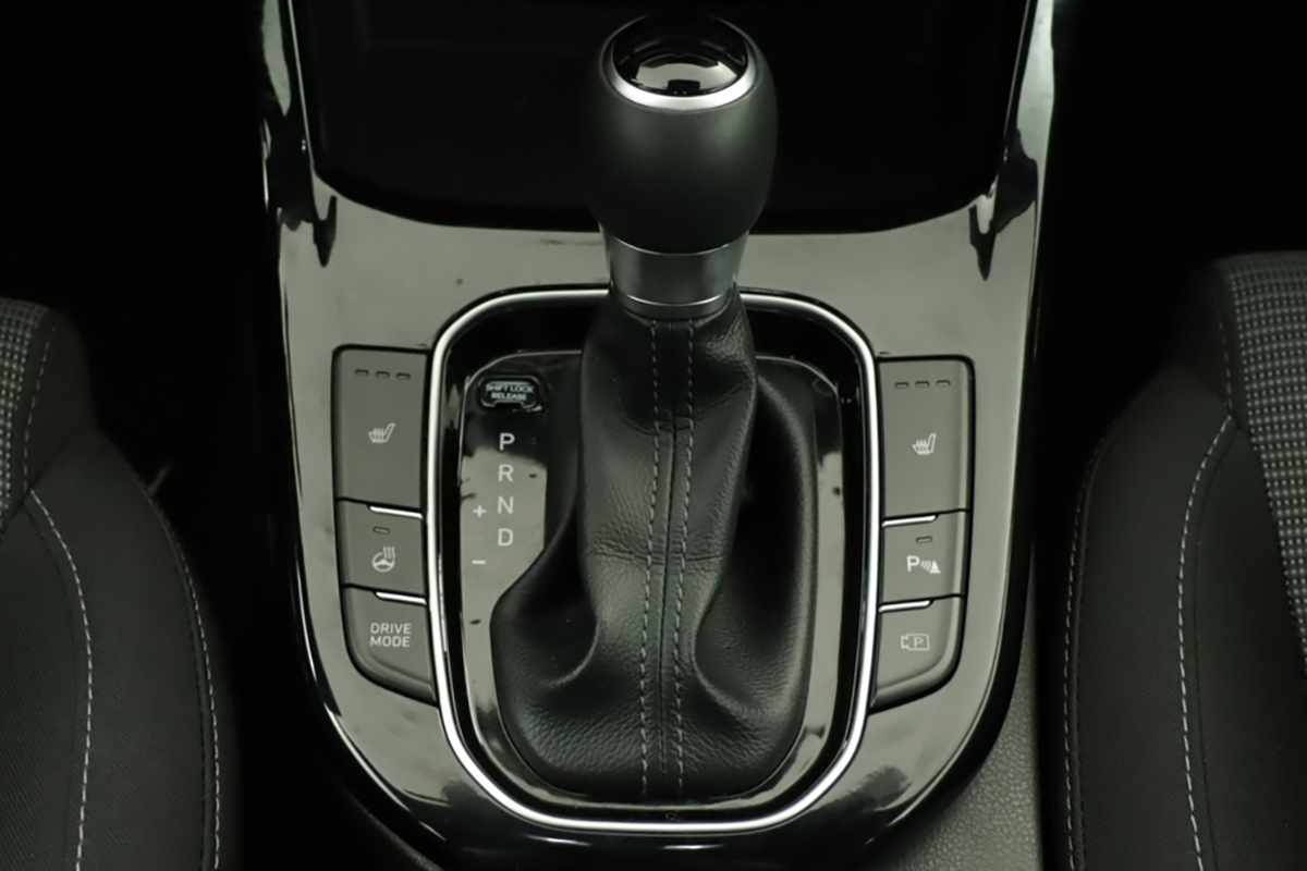 hyundai-i30-2024-gasolina-998cc