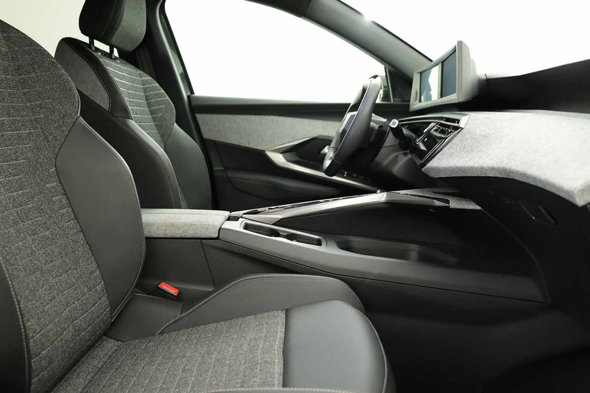 peugeot-3008-2025-gasolina-1199cc