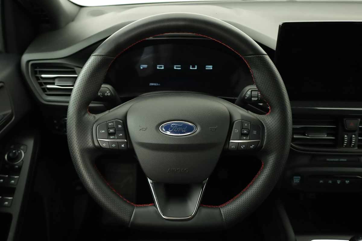 ford-focus-2025-gasolina-998cc