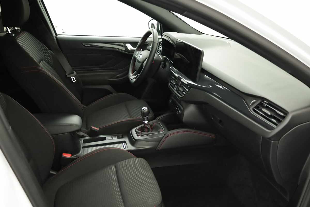 ford-focus-2025-gasolina-998cc