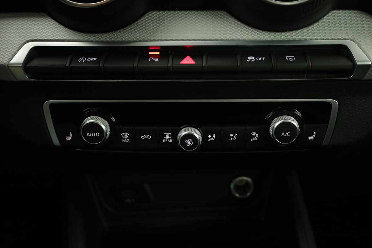 audi-q2-2023-gasolina-1498cc