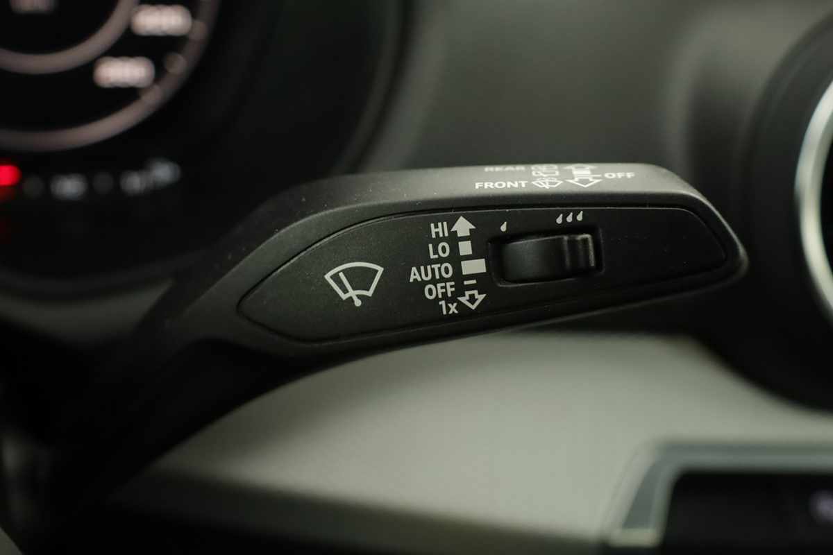 audi-q2-2023-gasolina-1498cc