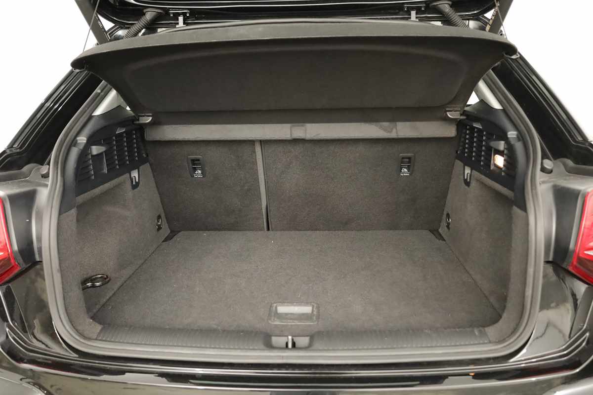 audi-q2-2023-gasolina-1498cc
