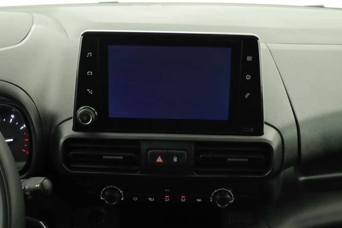 citroen-berlingo-2024-diesel-1499cc