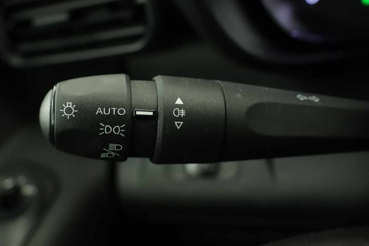 citroen-berlingo-2024-diesel-1499cc