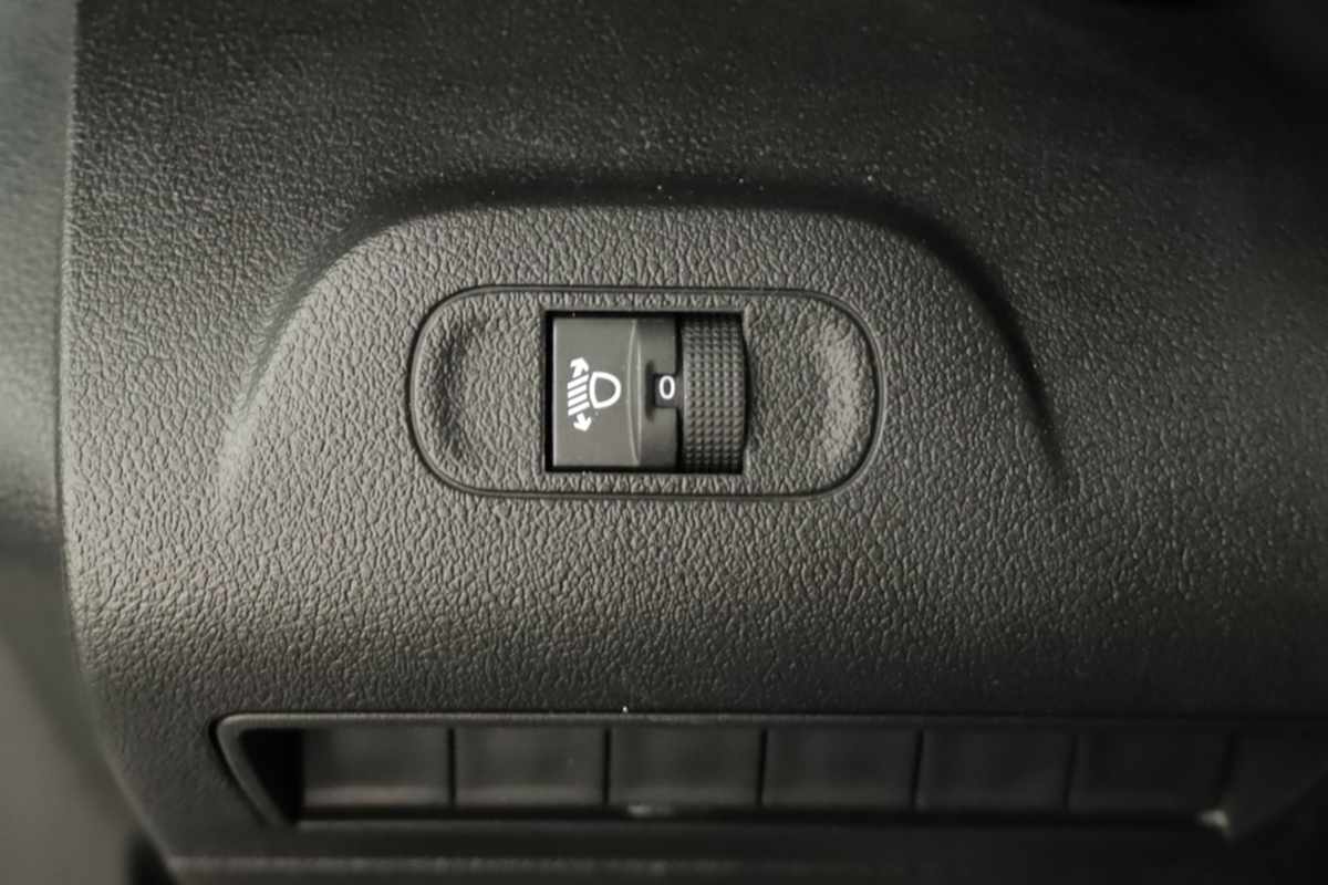 citroen-berlingo-2024-diesel-1499cc