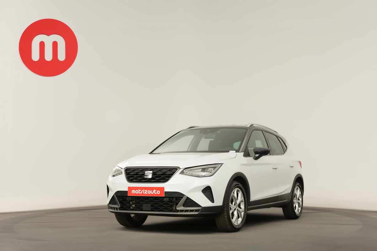 seat-arona-2023-gasolina-999cc