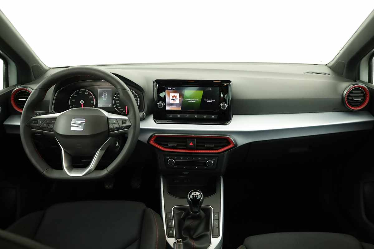 seat-arona-2023-gasolina-999cc