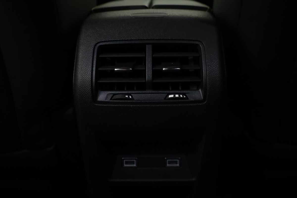 peugeot-308-2024-gasolina-1199cc