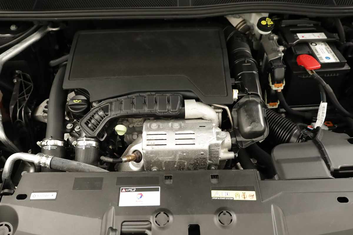 peugeot-308-2024-gasolina-1199cc