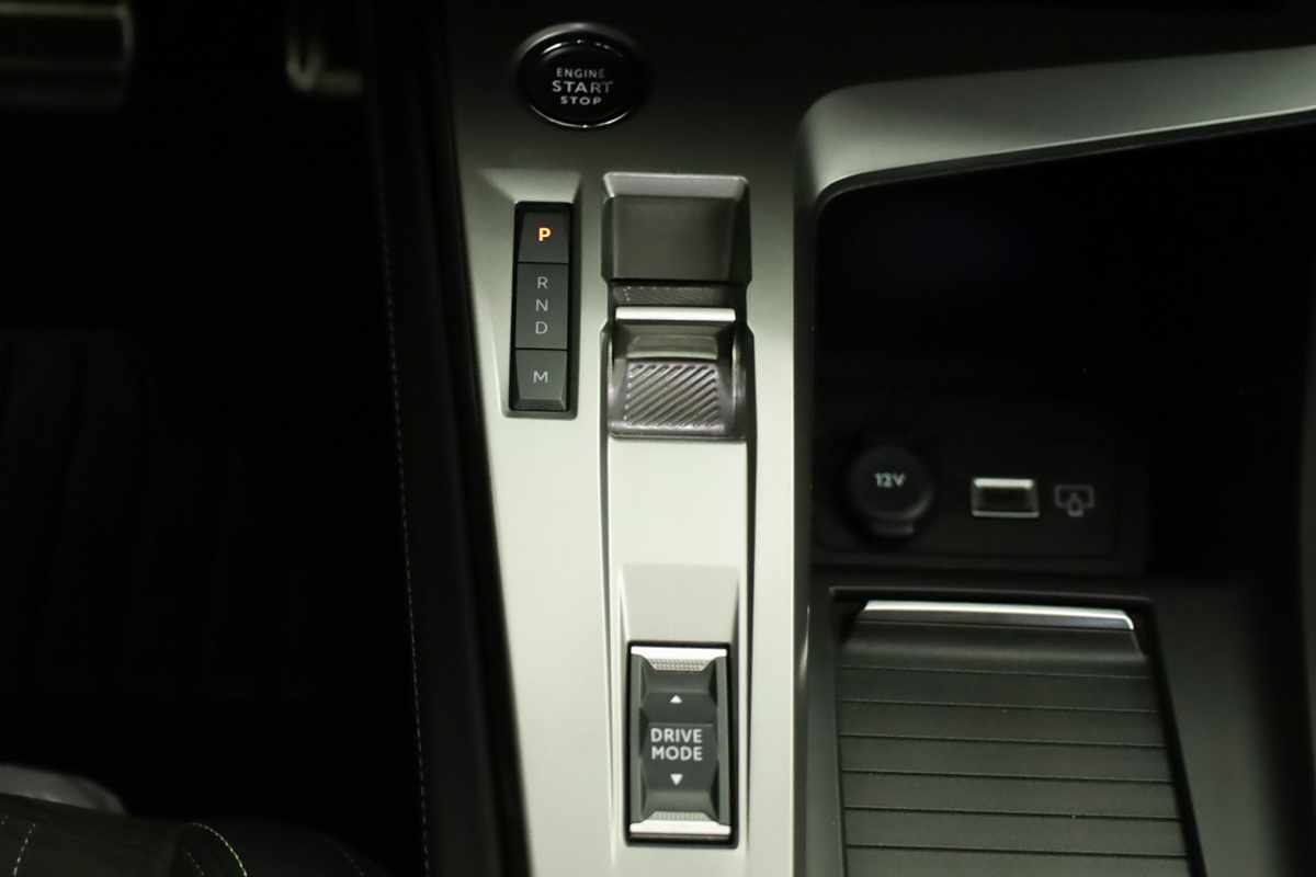 peugeot-308-2024-gasolina-1199cc