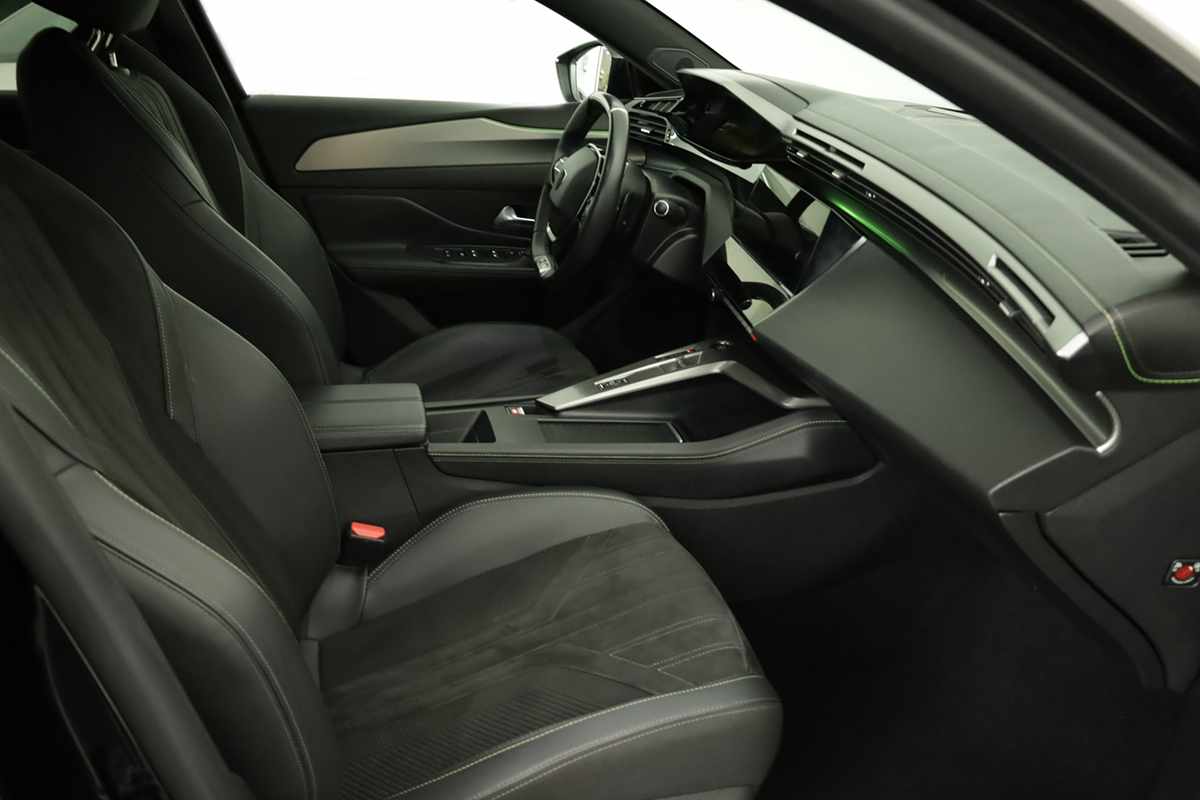 peugeot-308-2024-gasolina-1199cc