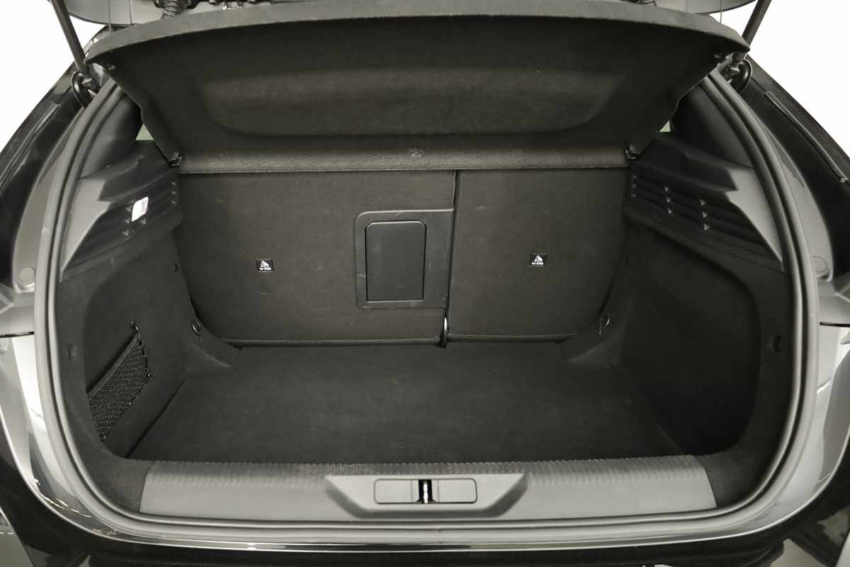 peugeot-308-2024-gasolina-1199cc