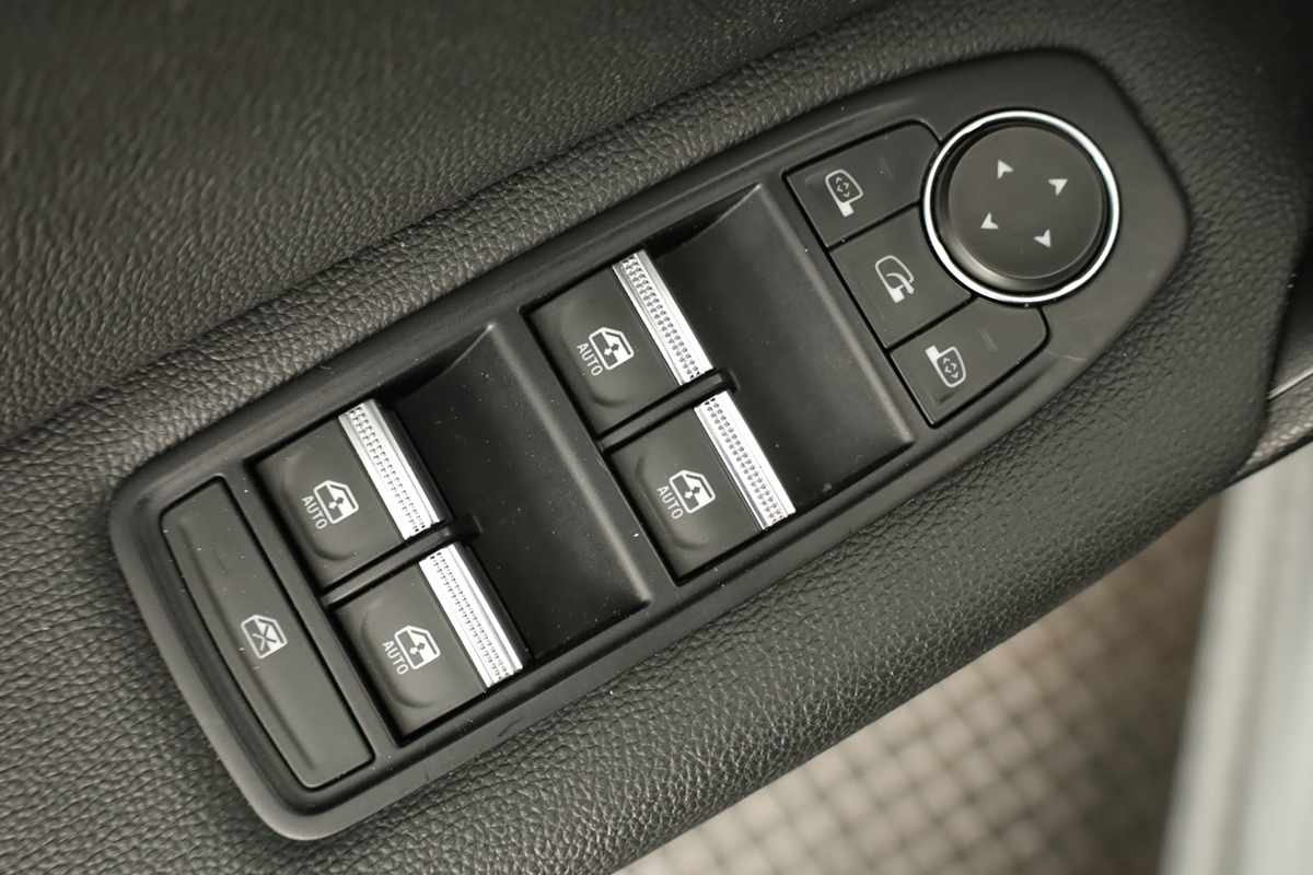 renault-captur-2024-gasolina-999cc