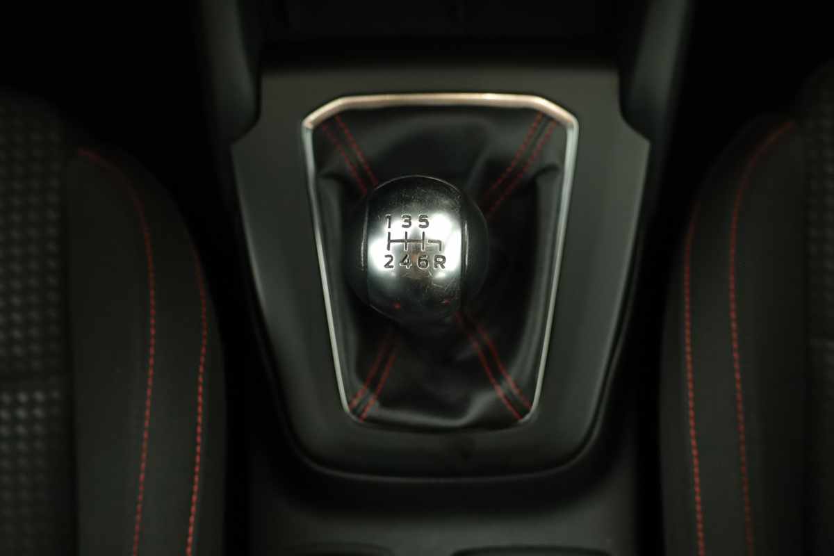 ford-focus-2024-gasolina-998cc