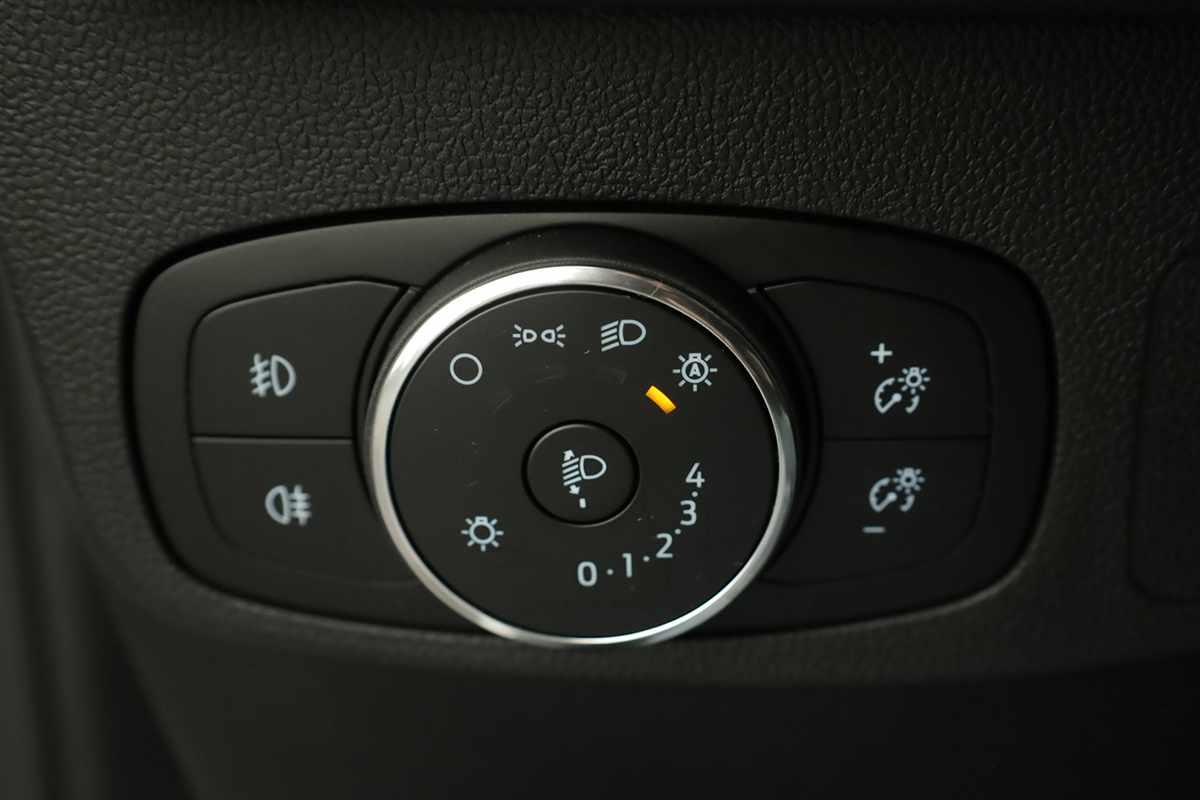 ford-focus-2024-gasolina-998cc
