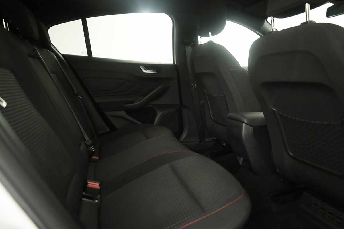 ford-focus-2024-gasolina-998cc