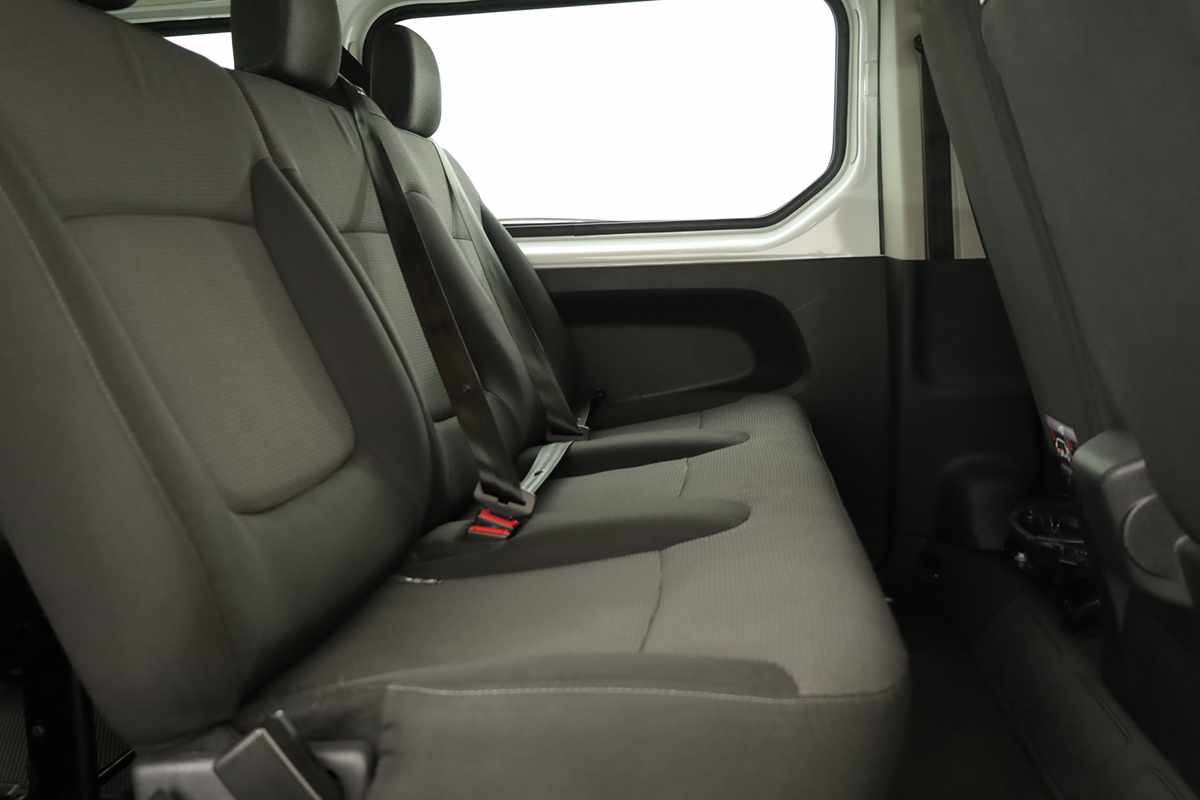 renault-trafic-2024-diesel-1997cc