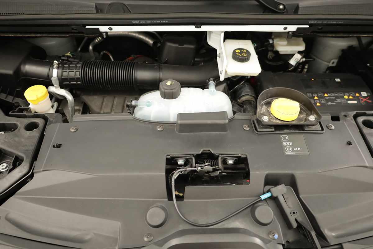renault-trafic-2024-diesel-1997cc