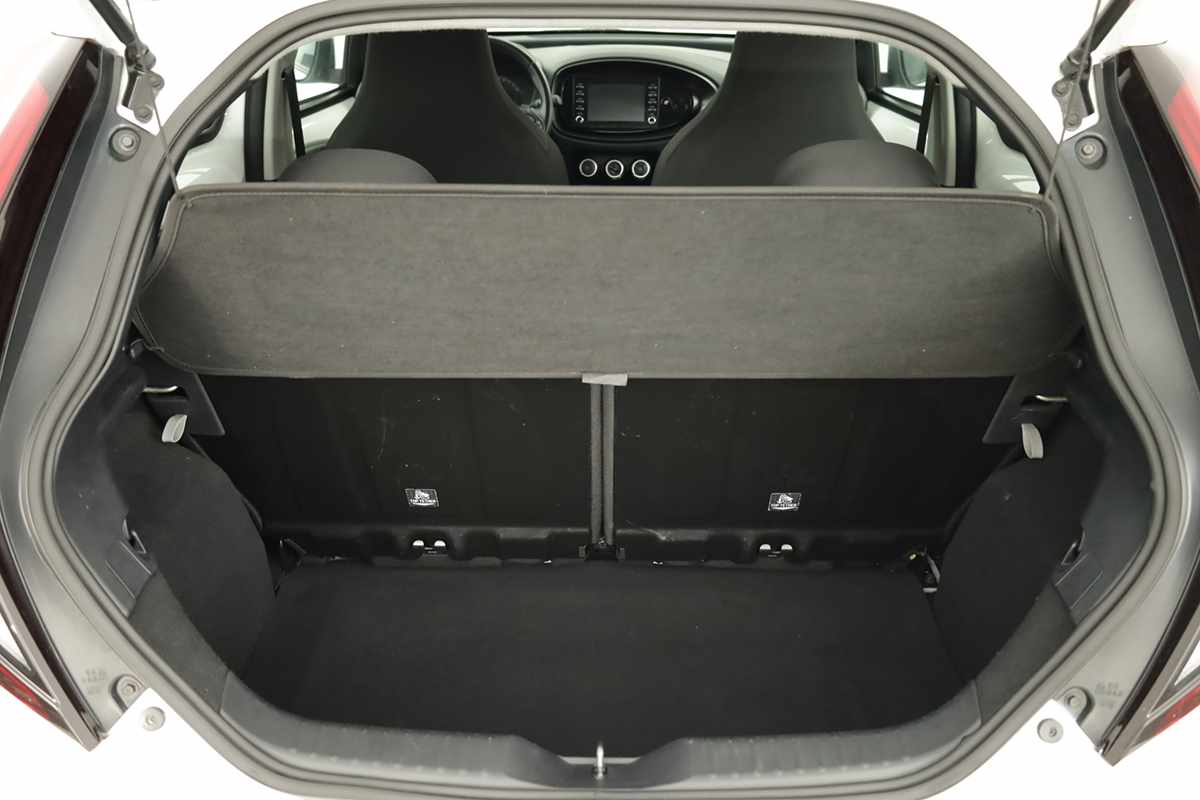 toyota-aygo-x-2023-gasolina-998cc
