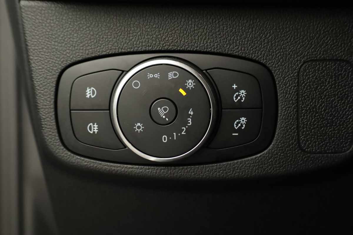 ford-focus-2025-gasolina-998cc