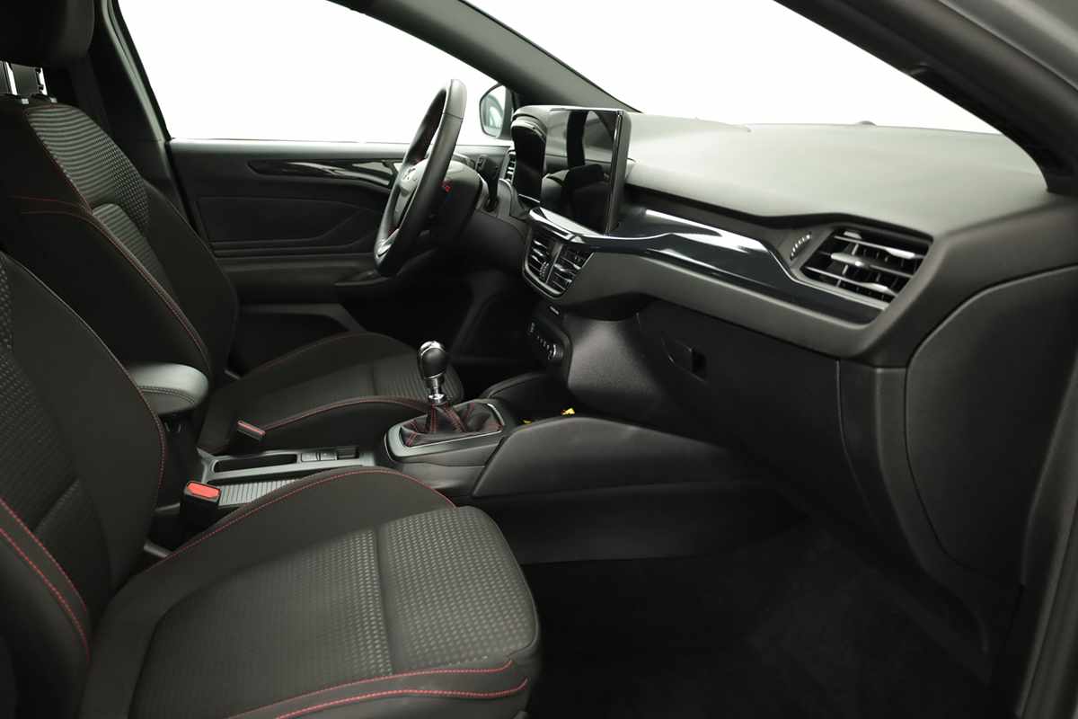 ford-focus-2025-gasolina-998cc