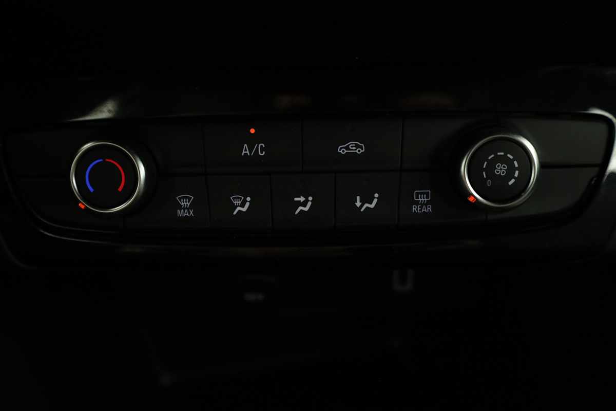 opel-corsa-2025-gasolina-1199cc