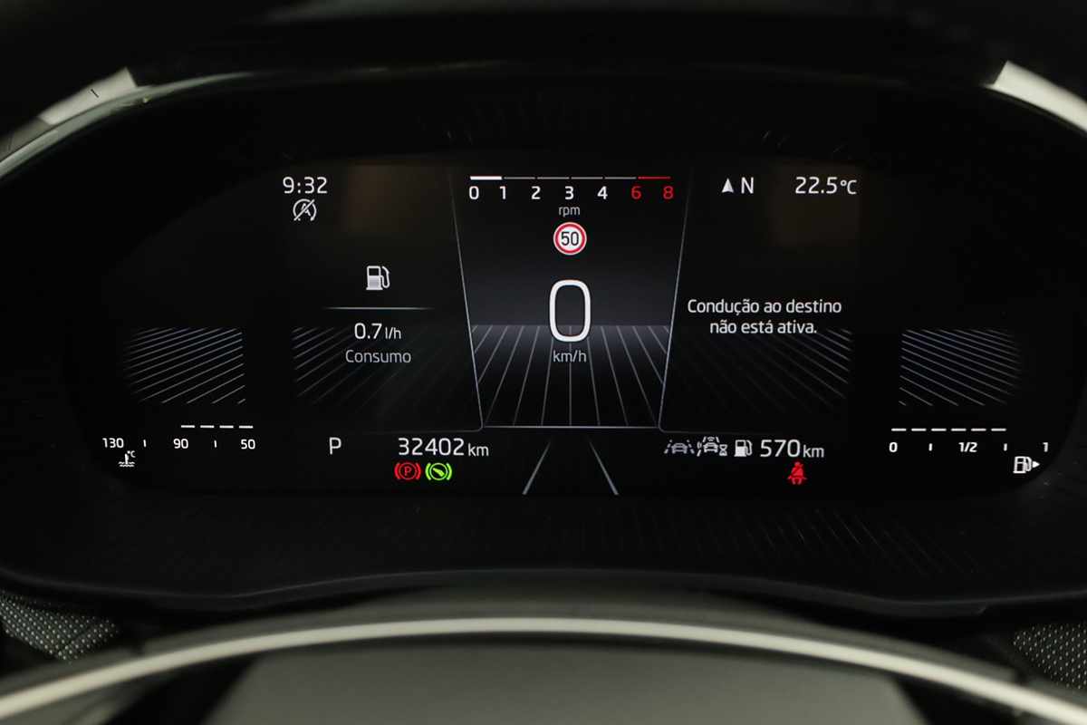 skoda-fabia-2025-gasolina-999cc