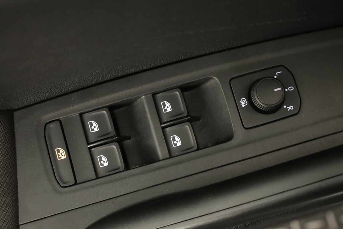 skoda-fabia-2025-gasolina-999cc