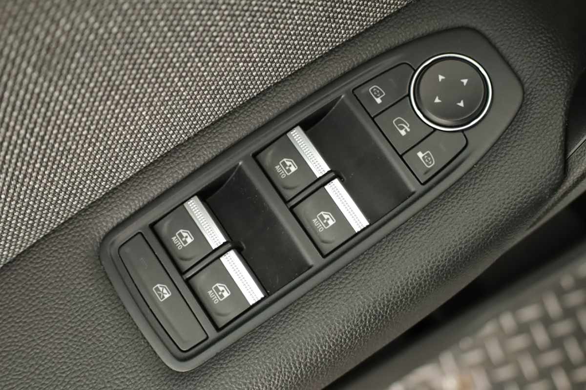 renault-captur-2024-gasolina-999cc