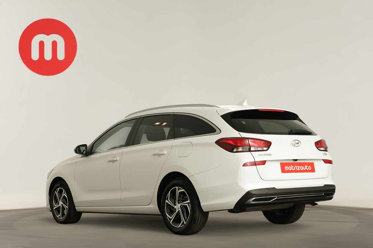 hyundai-i30-sw-2024-gasolina-998cc