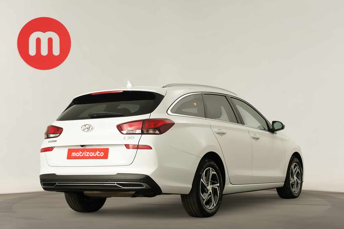 hyundai-i30-sw-2024-gasolina-998cc
