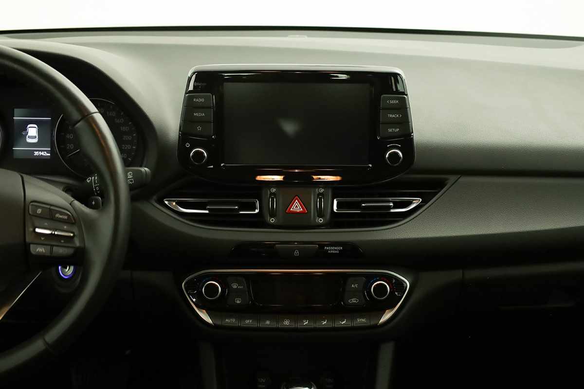 hyundai-i30-sw-2024-gasolina-998cc