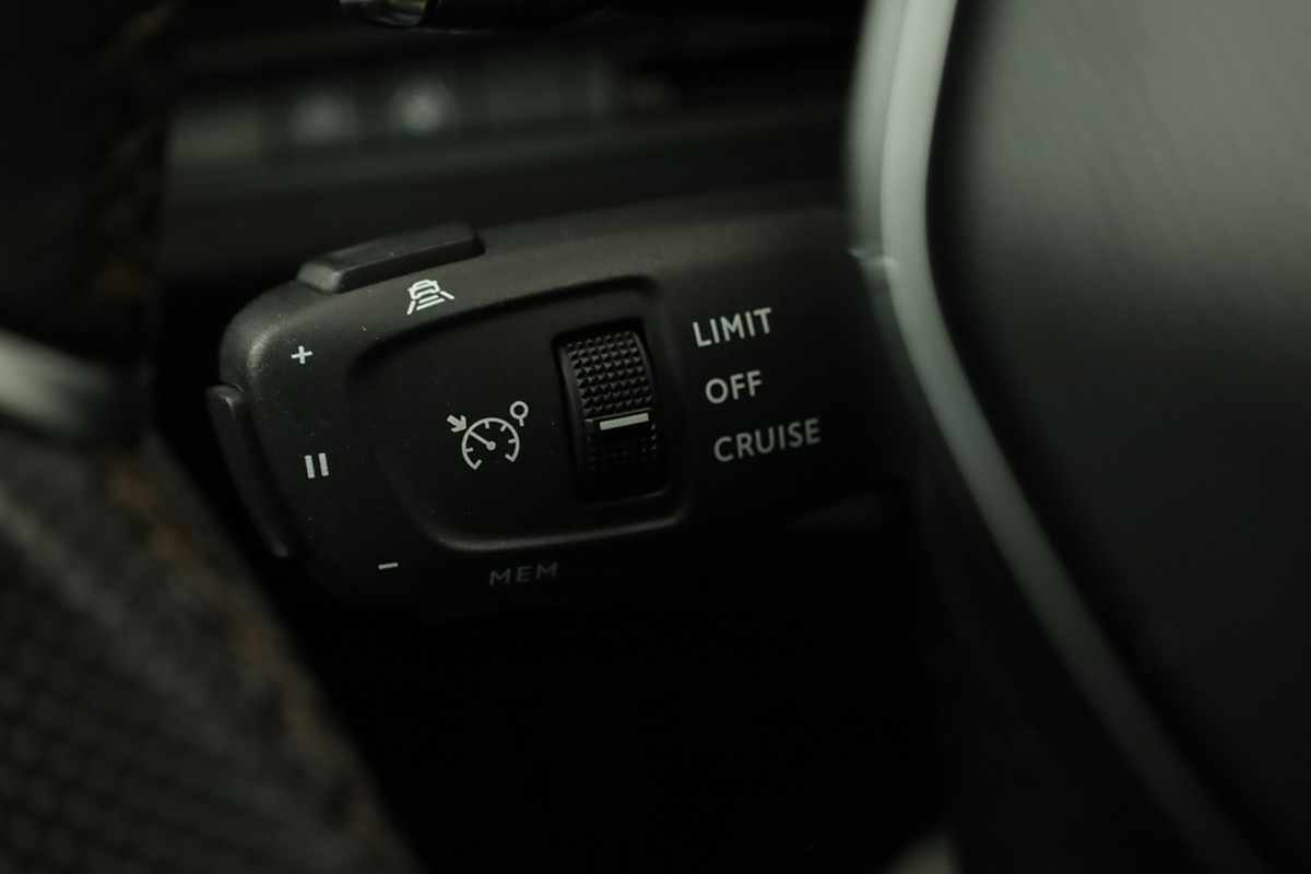 peugeot-3008-2021-diesel-1499cc