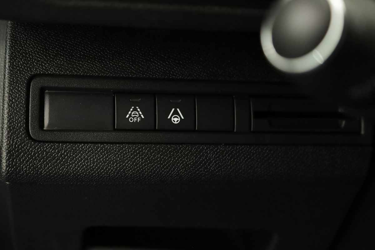 peugeot-3008-2021-diesel-1499cc