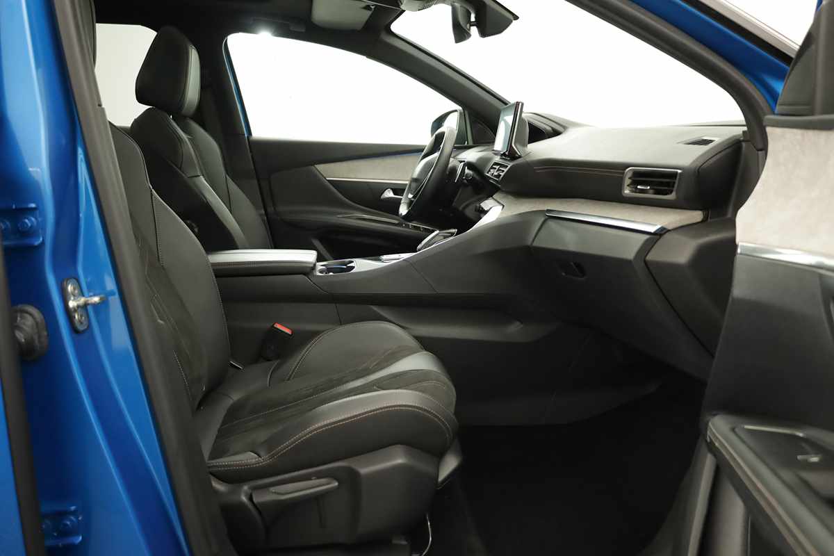 peugeot-3008-2021-diesel-1499cc