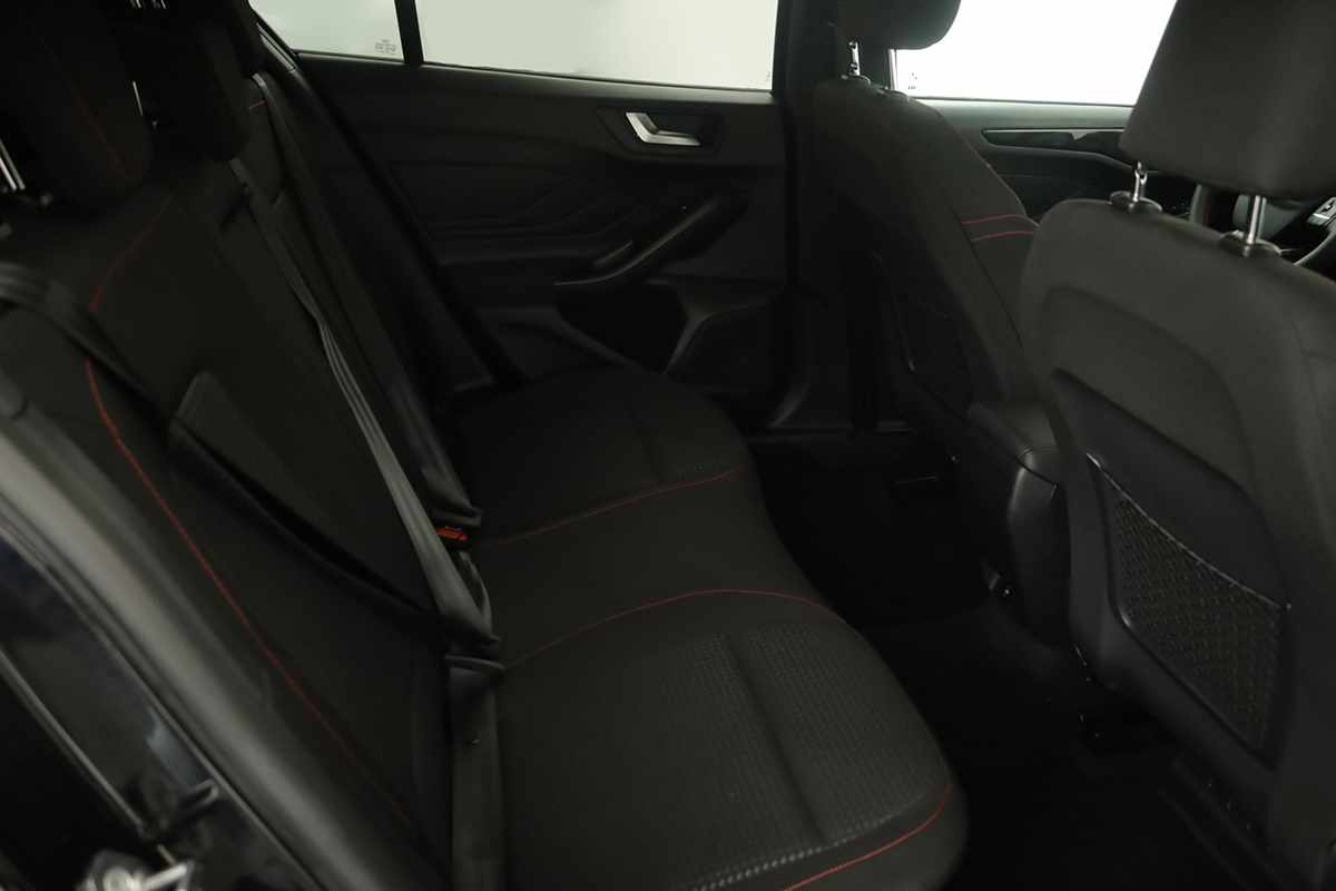 ford-focus-2025-gasolina-998cc