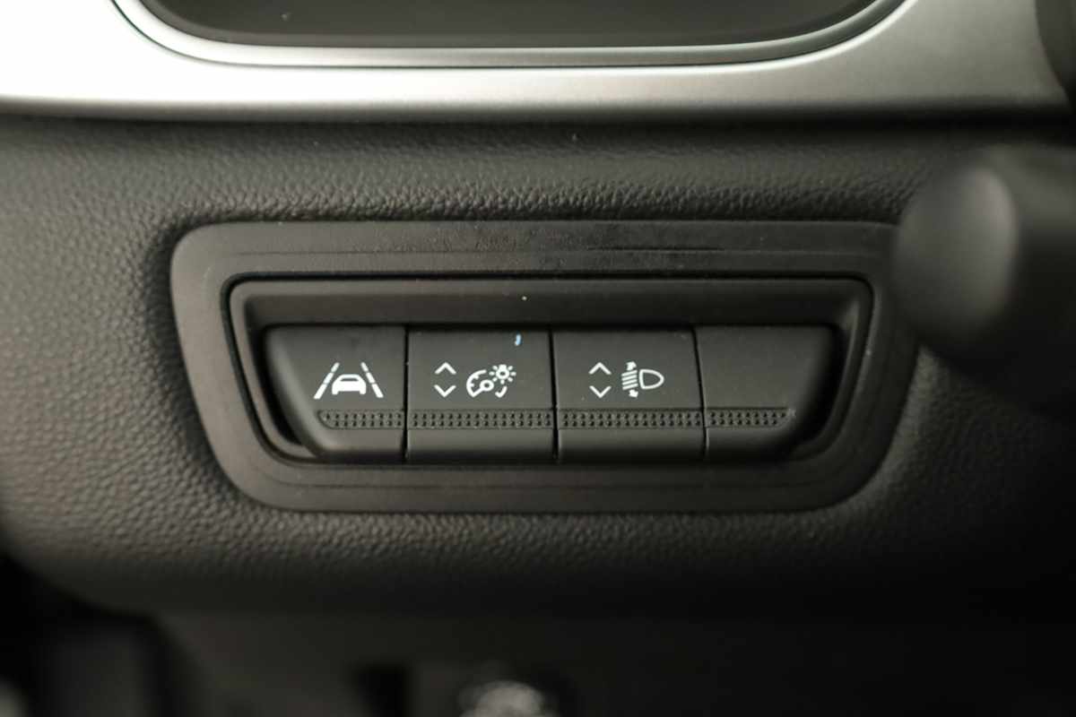 renault-captur-2024-gpl-999cc