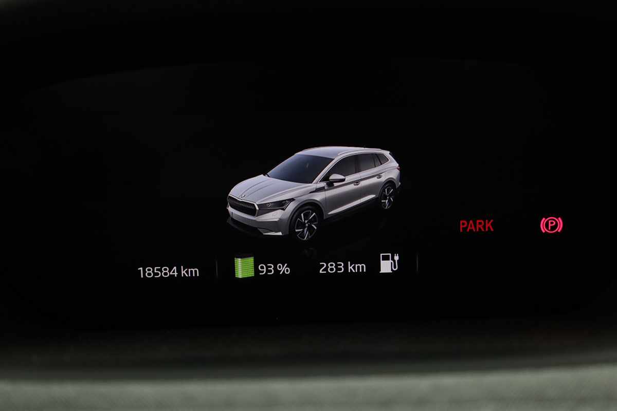 skoda-enyaq-2023-eletrico-0cc