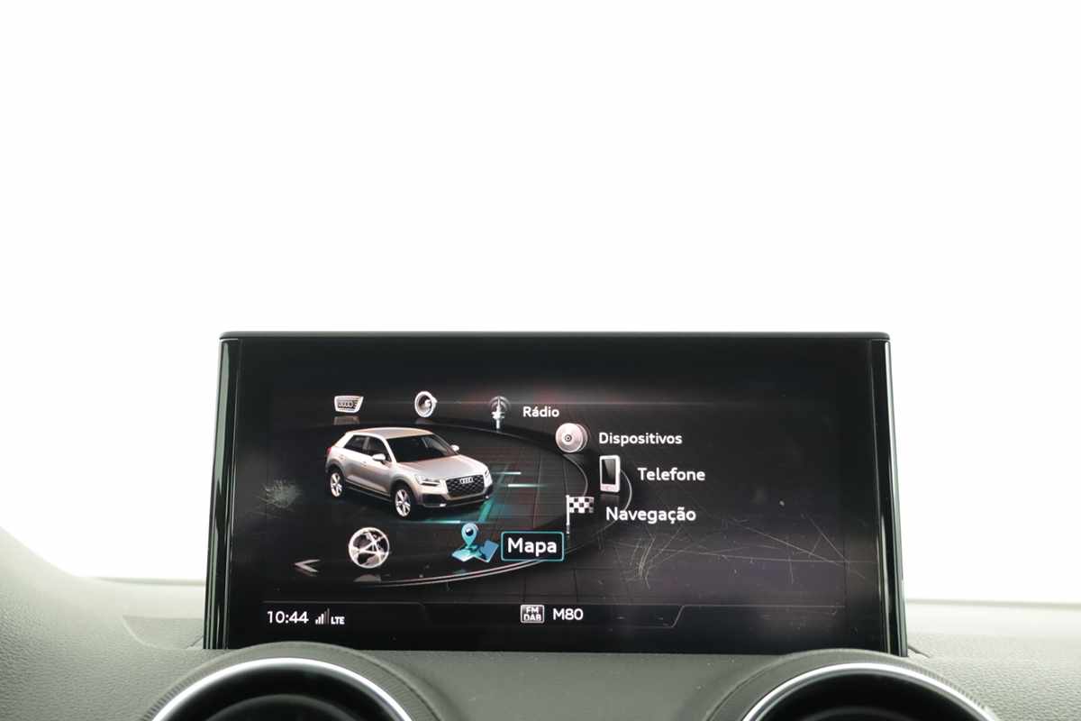 audi-q2-2023-gasolina-1498cc