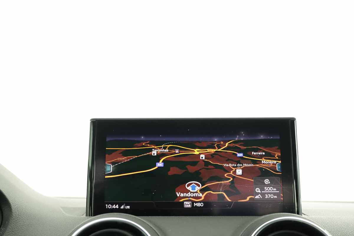 audi-q2-2023-gasolina-1498cc