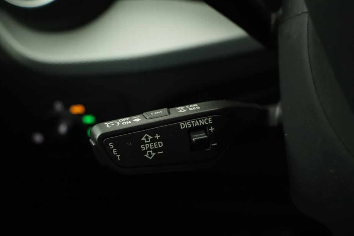 audi-q2-2023-gasolina-1498cc