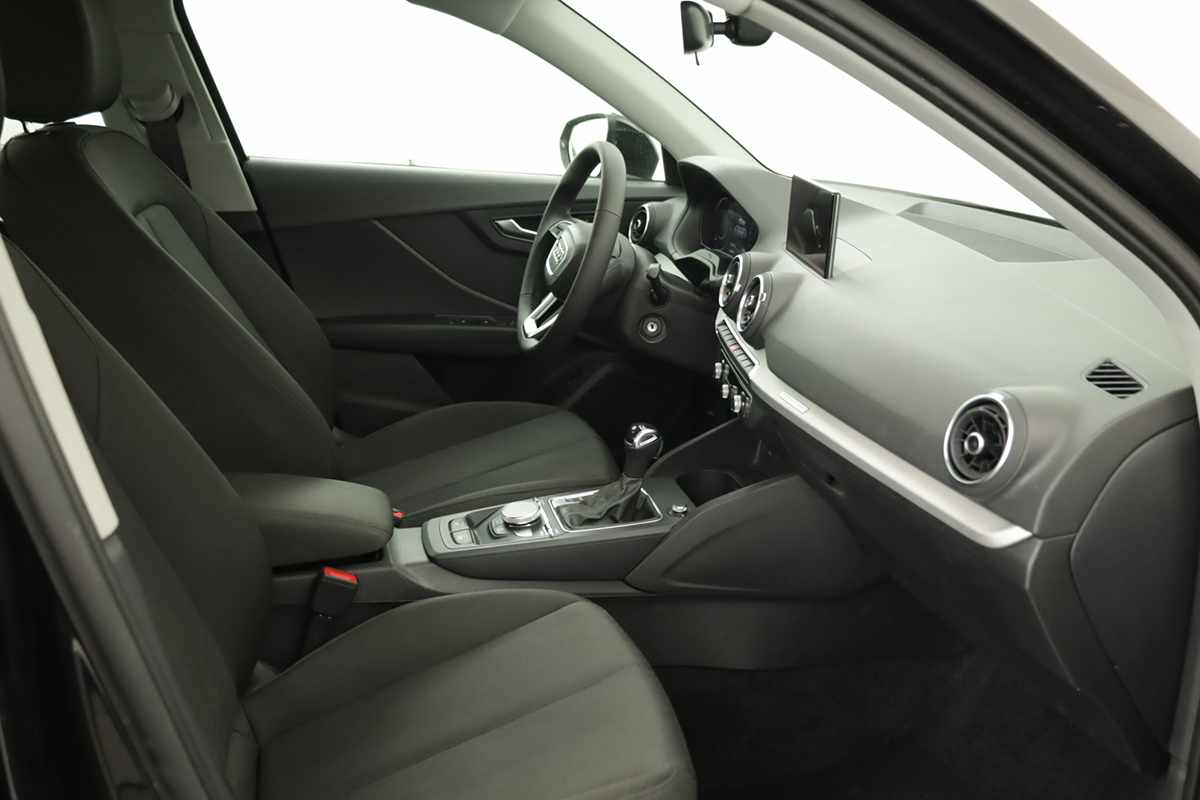 audi-q2-2023-gasolina-1498cc