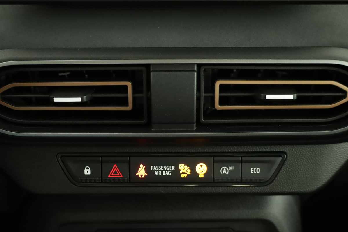 dacia-sandero-2024-gpl-999cc