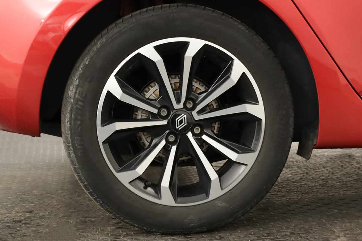 renault-clio-2024-gpl-999cc