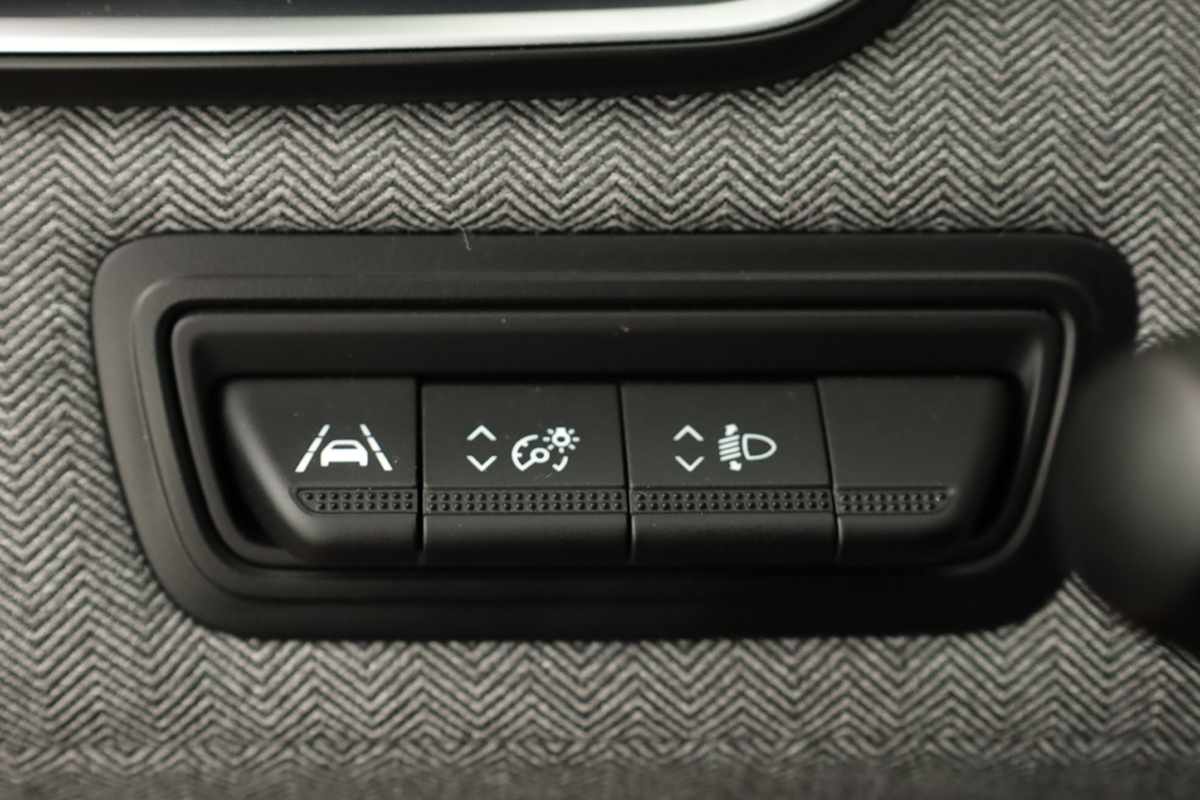 renault-clio-2024-gpl-999cc