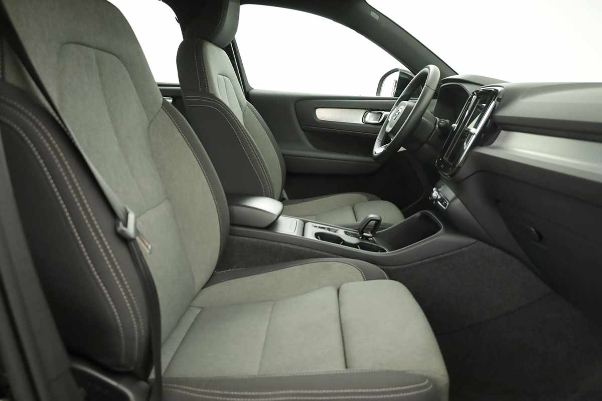 volvo-xc40-2024-gasolina-1477cc