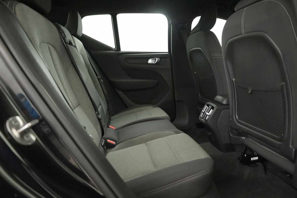 volvo-xc40-2024-gasolina-1477cc
