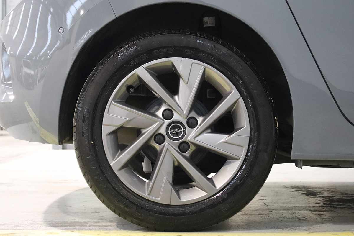opel-corsa-2025-gasolina-1199cc