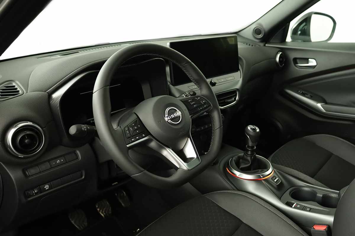 nissan-juke-2025-gasolina-999cc